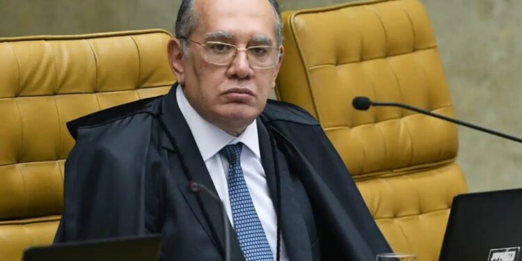 Apib pede a Gilmar Mendes que suspenda lei do marco temporal
