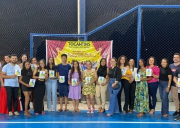 Lançamento de livro destaca a produção literária de alunos de Miracema do Tocantins