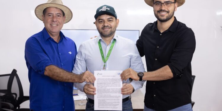 O Sebrae assina termo com a Conab para beneficiar pequenos produtores rurais do TO