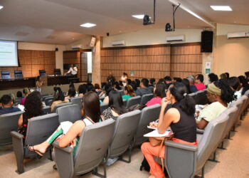 SES-TO promove capacitação sobre tuberculose