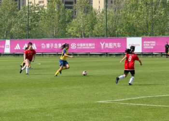 Equipe feminina de futebol do Tocantins brilha no Campeonato Mundial Escolar com vitória expressiva de 37 a 0 sobre o Canadá