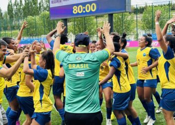 Equipe feminina de futebol do Tocantins goleia a Nigéria e segue para a semifinal no Campeonato Mundial Escolar