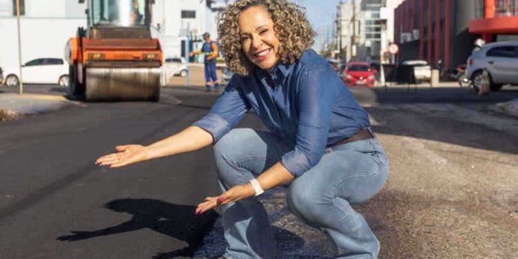 Prefeita Josi Nunes leva asfalto de qualidade a 500 ruas em 60 bairros de Gurupi