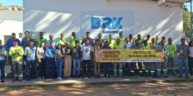 Maio Amarelo: BRK realiza campanha interna reforçando o comportamento seguro no trânsito para seus funcionários e contratados
