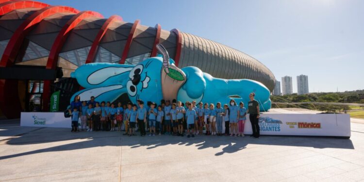 Palmas recebe Sansão gigante no Parque Cesamar