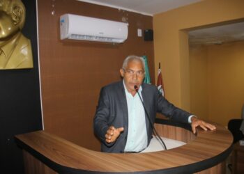 Assis Moura pede patrolamento e colocação de cascalho em estradas vicinais de Assentamentos miracemenses