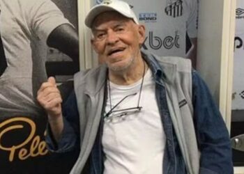 Narrador esportivo Silvio Luiz morre aos 89 anos