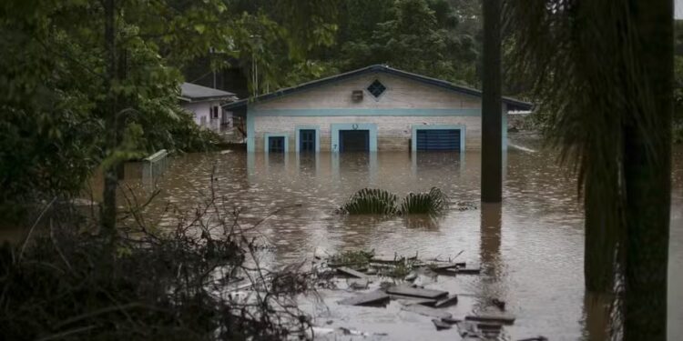 Agro é o setor da economia mais prejudicado pelas enchentes no RS