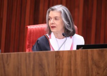 Ministra Cármen Lúcia