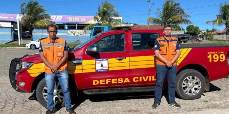 Tocantins envia mais dois militares da Defesa Civil para reforçar ajuda às vítimas de enchentes do Rio Grande do Sul