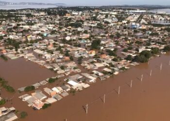 Vista aérea da cidade de Eldorado do Sul (RS) após temporais Crédito: Defesa Civil do RS