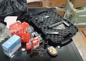 Grupo suspeito de contrabando de cigarros eletrônicos é alvo de operação da PF