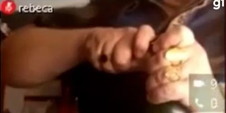 Juiz fica indignado e encerra depoimento após ré abrir cerveja durante audiência: ‘É um ato sério’