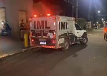Tiroteio em rua de Araguaína deixa um morto e um ferido