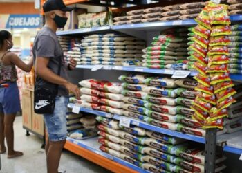 Supermercados avaliam colocar “bandeira” em produtos do RS para incentivar consumo