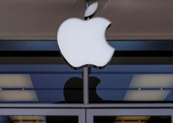 Vendas de iPhones caem 10% e lucro da Apple encerra trimestre em queda, a US$ 23,6 bi