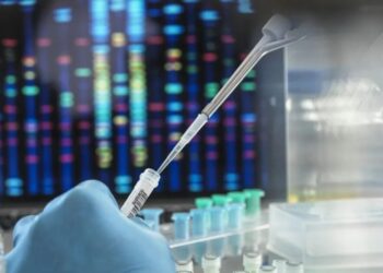 Testes genéticos podem ajudar a identificar risco de desenvolver câncer, devido a mutação genética, e a orientar os profissionais ao melhor tratamento para tumores já diagnosticados