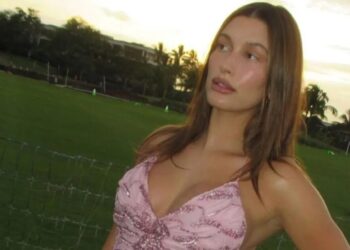 Hailey Bieber e Justin Bieber estão à espera do primeiro filho Reprodução/Hailey Bieber/Instagram