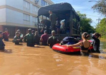 Auxílios governamentais podem passar de R$ 14,5 mil por família do RS