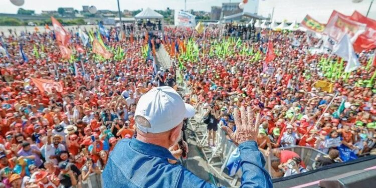 Lula faz aceno ao Congresso e minimiza embate entre Poderes às vésperas da análise de vetos
