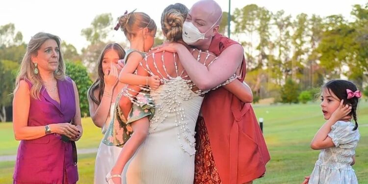 Fabiana Justus compartilha aparição surpresa em festa da família
Reproduçã/Instagram