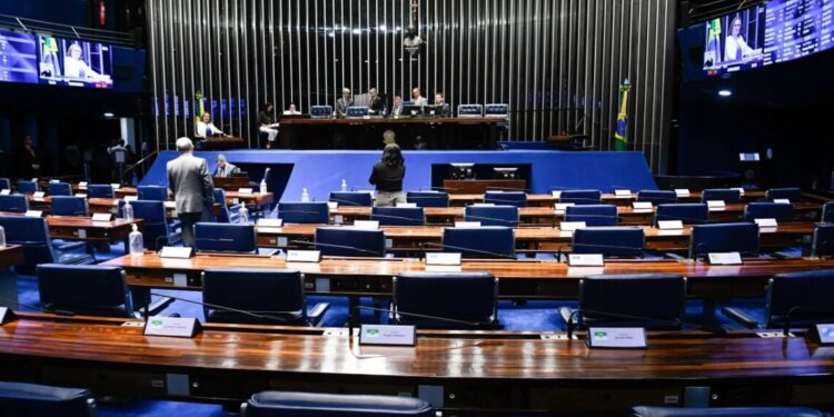 Texto cria o chamado "Regime Especial de Incentivos para a Produção de Hidrogênio de Baixa Emissão de Carbono"
17/04/2024 - Geraldo Magela/Agência Senado