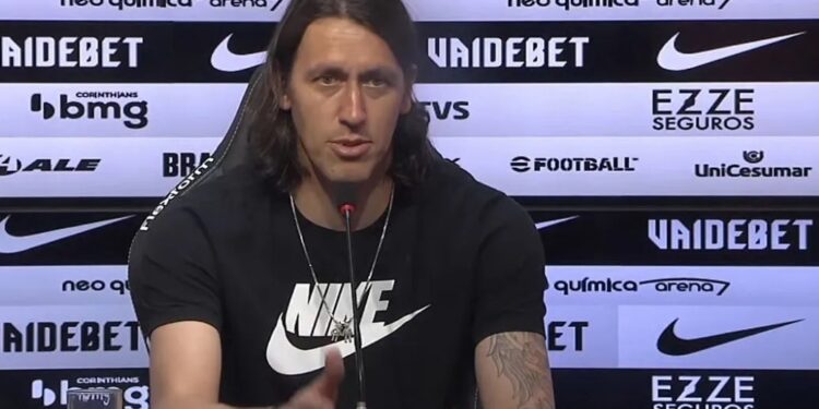 Cássio faz mistério nas redes sociais, e torcedores do Cruzeiro encontram “indício”