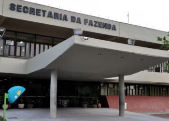 Aumento de 3,71% na data-base dos servidores deixará salários defasados, diz sindicato