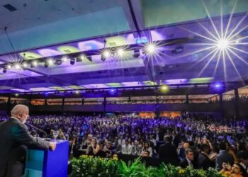 Presidente Luiz Inácio Lula da Silva discursa durante a abertura da XXV marcha promovida pela CNM 21.05.2024 - Ricardo Stuckert / PR