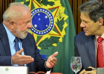Mais da metade dos parlamentares acreditam que a economia está indo no caminho errado Marcelo Camargo/Agência Brasil