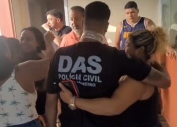 Influenciadora Digital, Índia Marley, é resgatada pelos agentes da Delegacia Antissequestro (DAS). Reprodução/Instagram