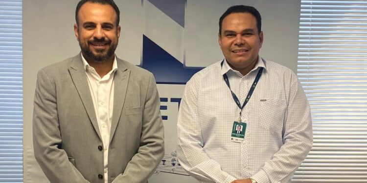 O presidente da AEM Jerônimo Júnior foi recebido pelo diretor de Inovação, Planejamento e Articulação Institucional do Inmetro, Maycon Danylo.