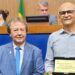 Vilmar homenageia empresário da Valadares Home Center por pioneirismo em Palmas