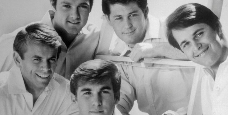 “Não haveria Beatles sem os Beach Boys”, diz diretor de novo documentário
