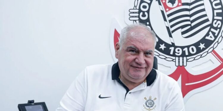 Rubão se pronuncia após ser demitido do Corinthians: “Doa a quem doer”