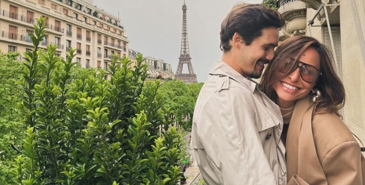 Nicolas Prattes relembra primeiro encontro com Sabrina Sato: “Bastante ansioso”