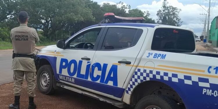Pai e filha são encontrados mortos em chácara, diz PM