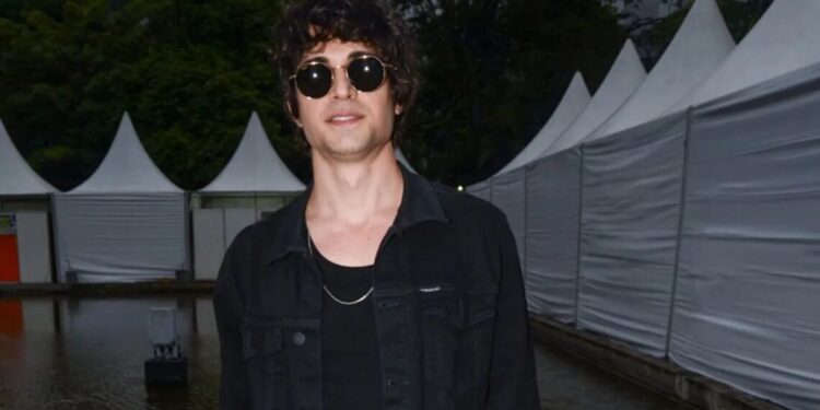 Fiuk comenta repercussão sobre sexualidade: “Sou hétero”