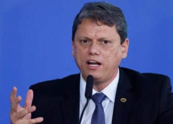 Tarcísio anunciará plano de R$ 130 bilhões com novas linhas de metrô e trens rápidos para o interior