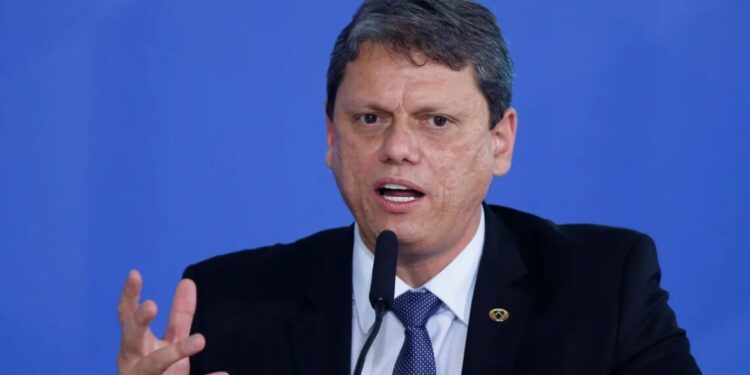 Tarcísio anunciará plano de R$ 130 bilhões com novas linhas de metrô e trens rápidos para o interior
