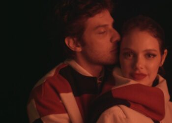 Chay Suede e Laura Neiva estão esperando seu terceiro filho Divulgação