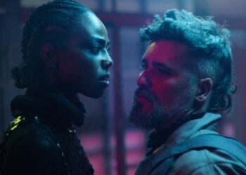 Jéssica Córes e Bruno Gagliasso em "Biônicos" Divulgação/Netflix