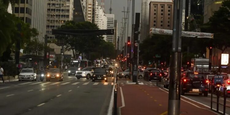 São Paulo registra menor temperatura em 2024 na manhã de quinta-feira