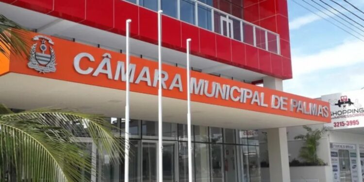 Câmara de Palmas aprova contas da gestão de Amastha