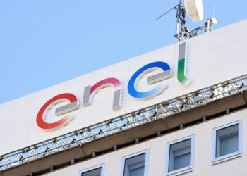 Logo da Enel em Milão