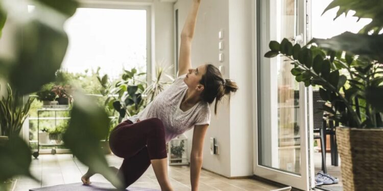 Três tipos de movimentos que seu corpo precisa, segundo especialistas