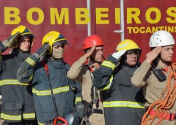 Bombeiros serão enviados para ajudar nas buscas de vítima das enchentes no Rio Grande do Sul — Foto: Divulgação/Governo do Tocantins