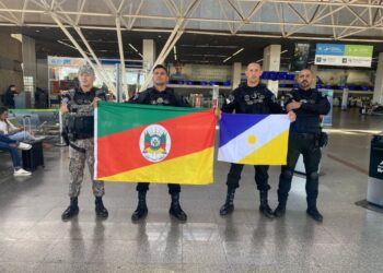 Policiais penais do Tocantins, empenhados na Força Penal Nacional, atuam em ações humanitárias no Rio Grande do Sul. (Divulgação Seciju/Governo do Tocantins)