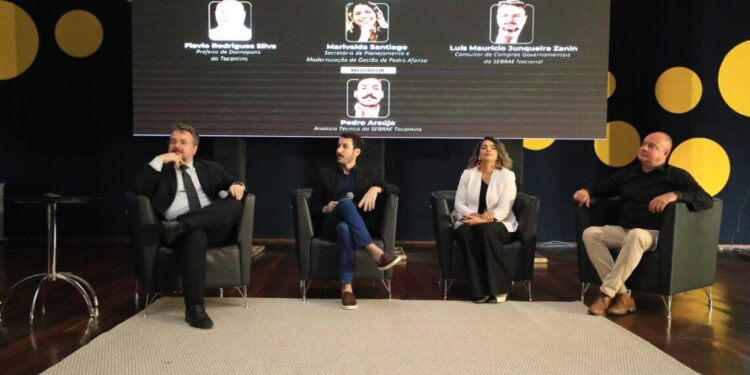 Sebrae e gestores debatem políticas públicas no Agenda Cidadã