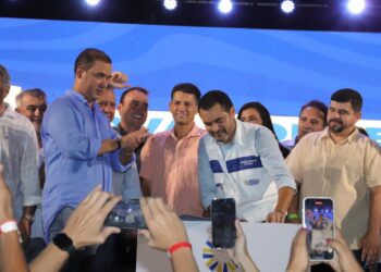 Governador Wanderlei Barbosa assina ordem de serviço para a execução de novas obras nas rodovias TO-262 e TO-040